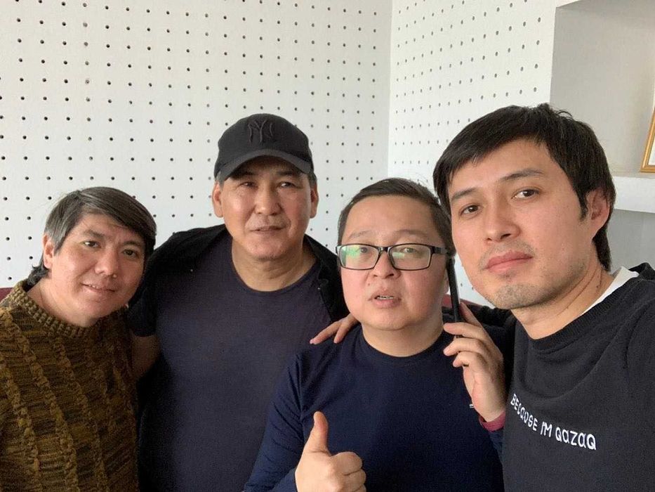 Студия звукозаписи Дыбыс  жазу  студиясы.