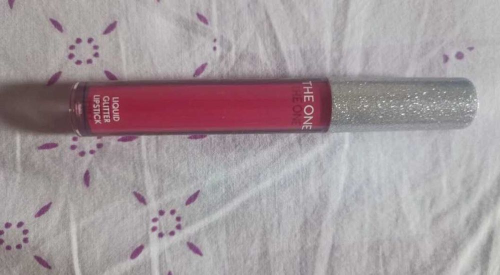 Гланцове за устни avon, Oriflame, essence, catrice