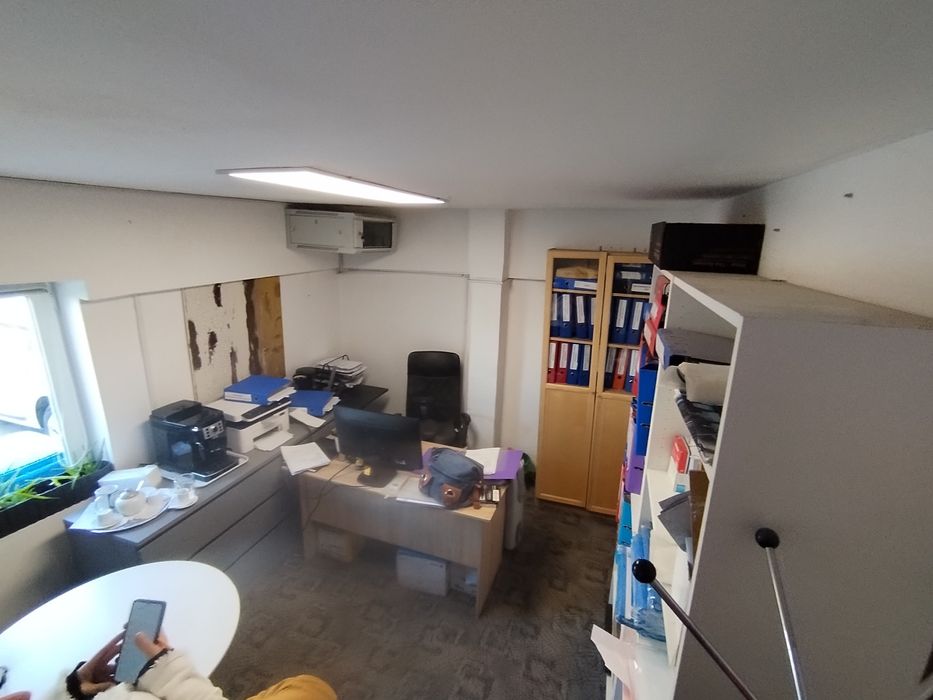 Hala de închiriat voluntari centura la 4 benzi