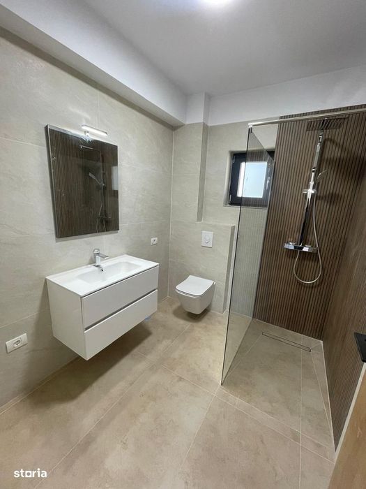 COMISION 0|Casă Nouă cu 4 Camere | Potențial de Mansardare!