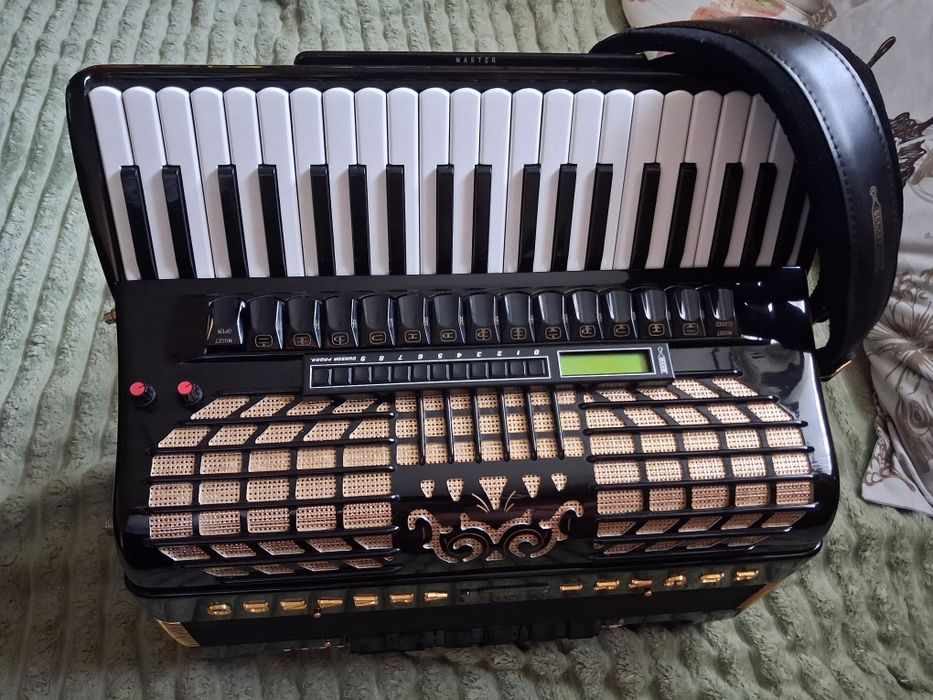 Acordeon Bugari Armando