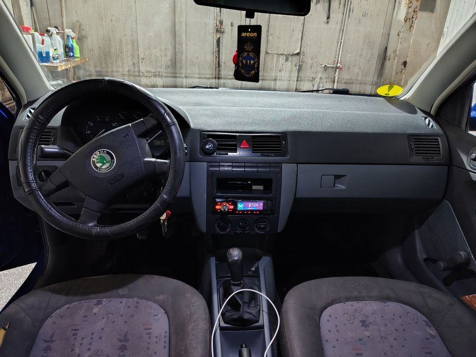Vand Skoda Fabia 2004