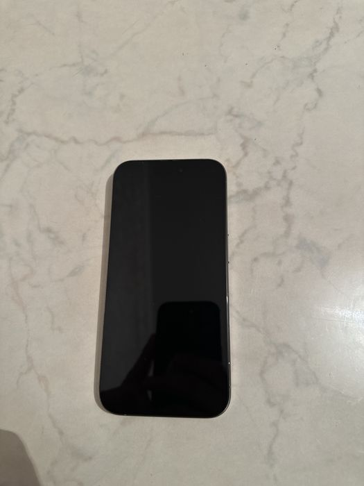 iPhone 15 pro продам