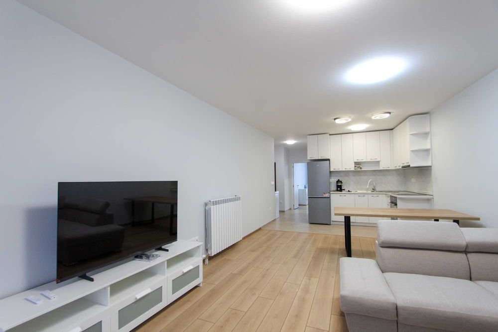 Дава се под наем Тристаен апартамент в София, Оборище - 120 кв.м за 797.64 € - Снимка #2