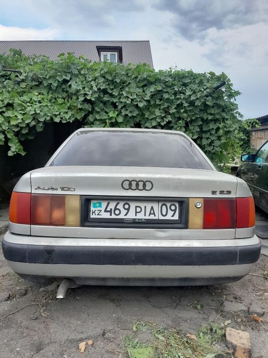 Ауди 100 C4 2.3 автомат