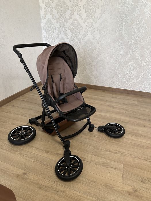 Детская коляска