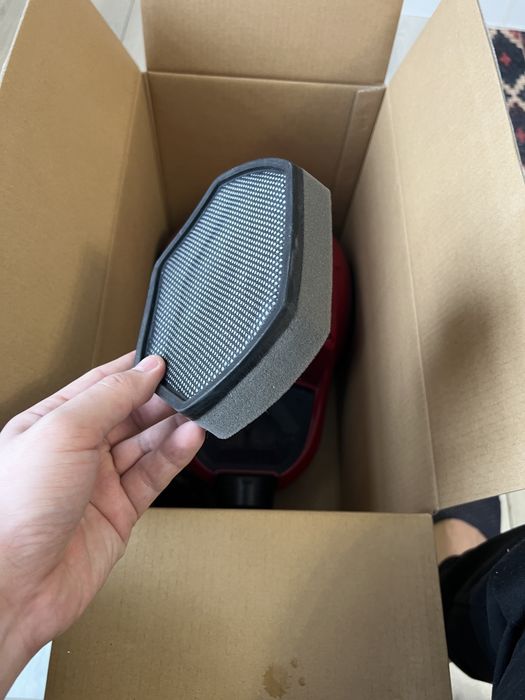 Пылесос Bosch 2000 W