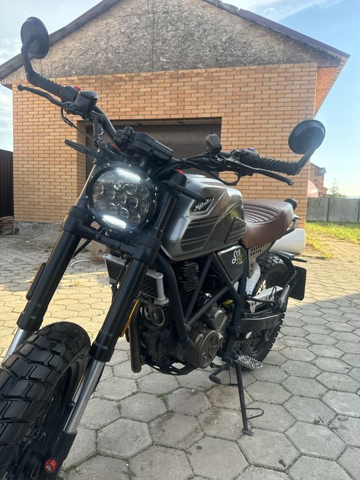 Minsk scrambler 250