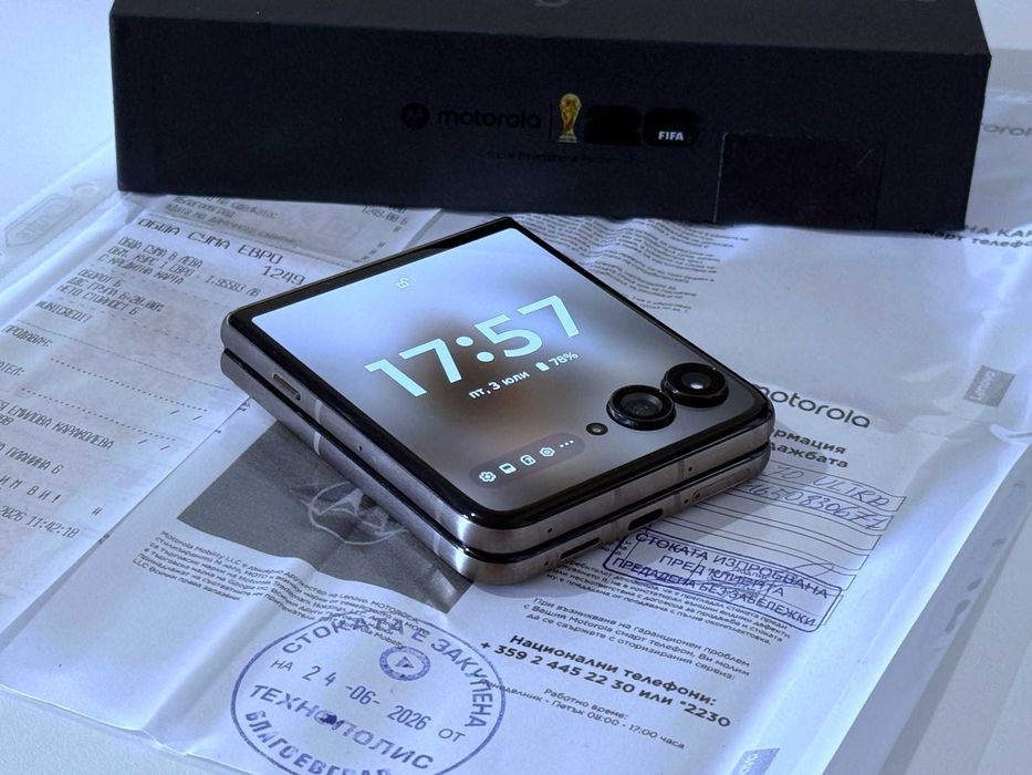 Бартер! НОВ! 24м.Гаранция! Motorola Razr 70 Ultra 512/16GB Pantone Cocoa (Дърво)