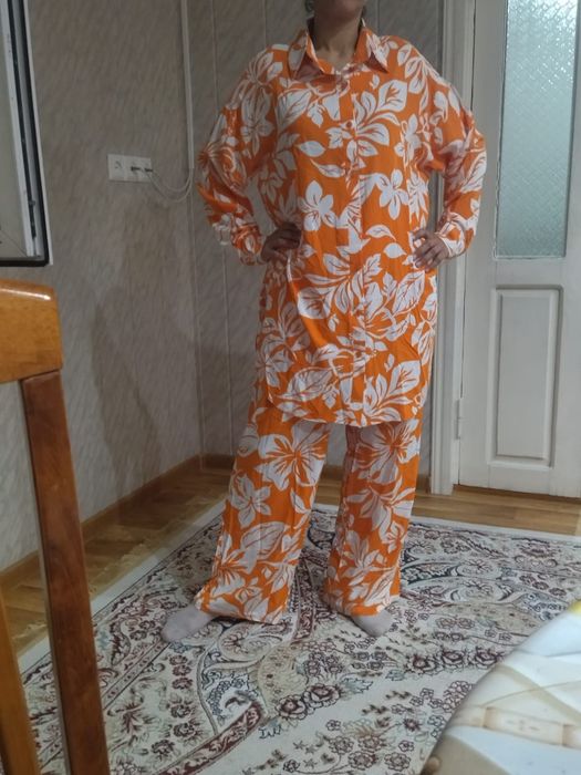 Брючный костюм .