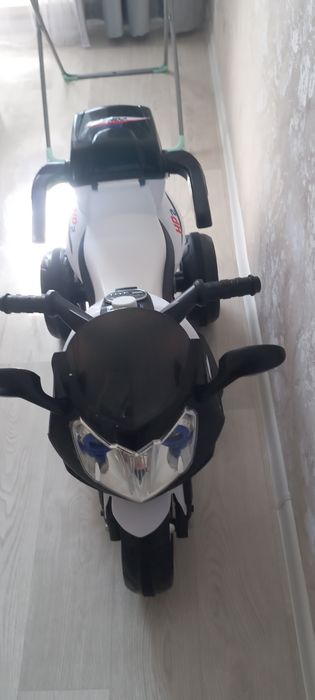 Продам мотоцикл игрушка