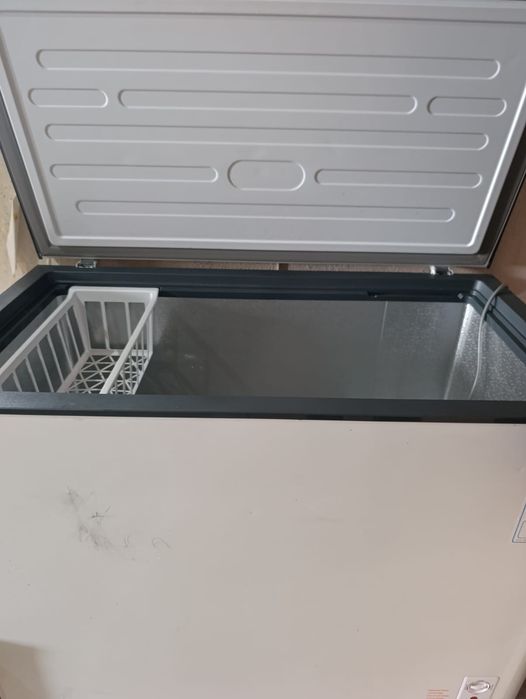 Продаётся морозильная камера