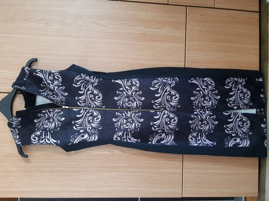 Rochii noi de la H&M, mar. 34 si 36