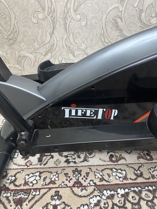 Тренажер life top