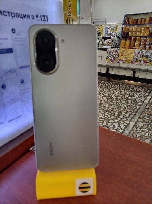 Продам телефон Редми А5