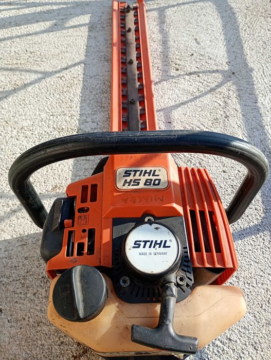 Moto fierăstrău pentru gard viu pe benzina Stihl 85 HS