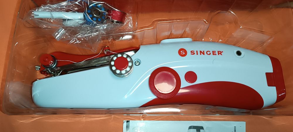 Mașina de cusut manuală portabilă Singer