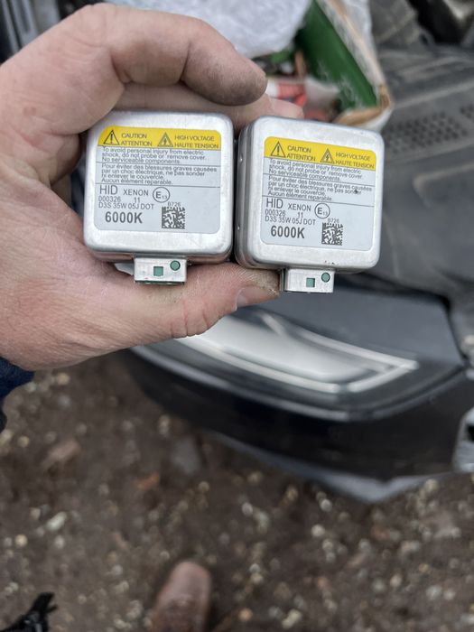 Becuri d3s in stare de funcționare