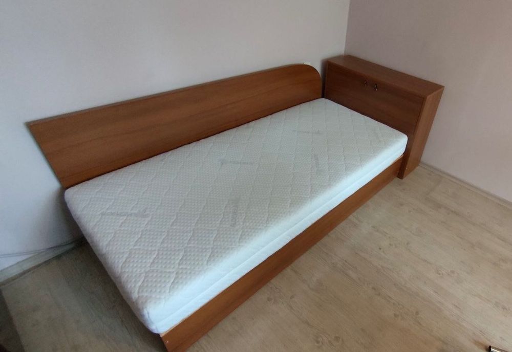 Легло/приста с ракла