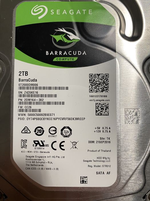 Vand HDD Baracuda de 2TB !