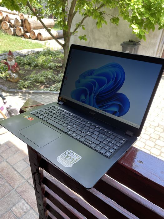 Acer Aspire A315, Procesor Ryzen 5, 12 g  ram, ssd , baterie buna