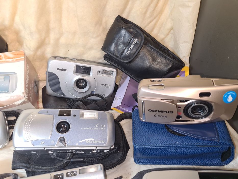 Фотоапарати различни марки и модели