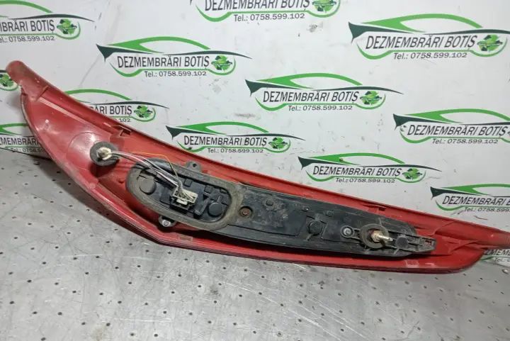 Lampa / Tripla stop stanga pe hayon Fiat Punto 2002 1.2 MT (80 hp)