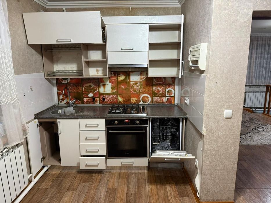 Кухонный гарнитур