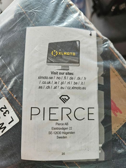 Продавам - чисто нови мъжки мото дънки Course с протектори на коленете