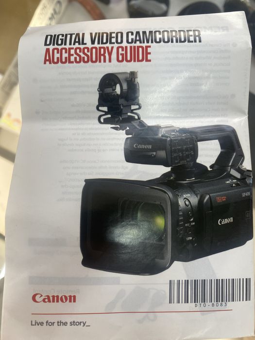 Видеокамера Canon XA11