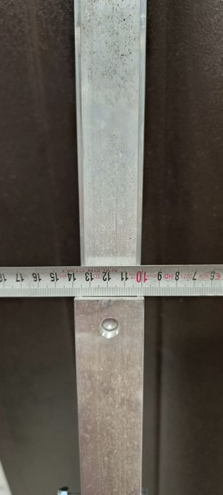 Регулируема стойка за монтаж на соларни панели под наклон