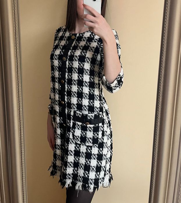 Стилна рокля от букле