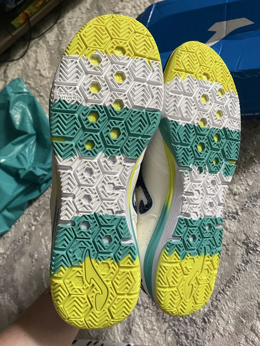 Кроссовки Joma