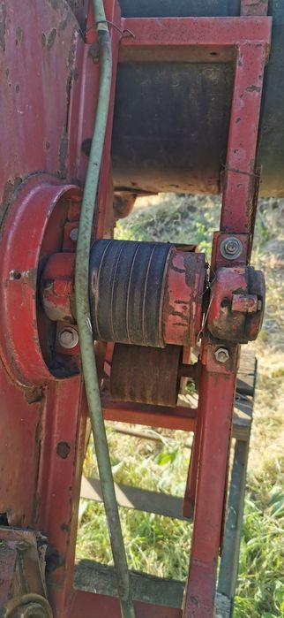 Vand pompa 300 litri pentru stropit vie.