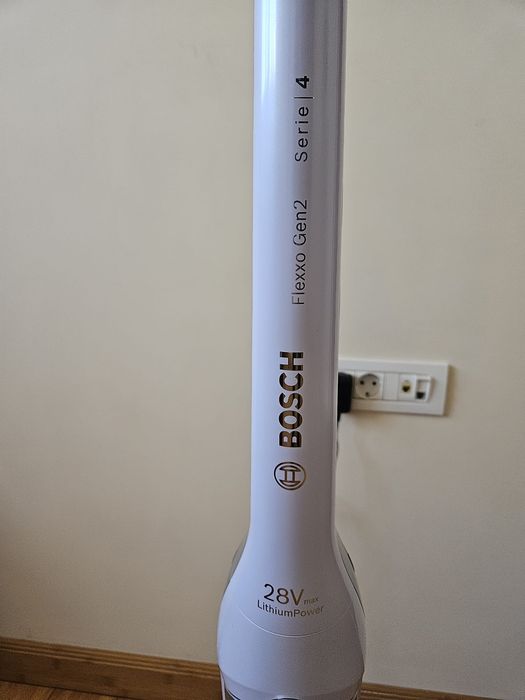 Vând aspirator Bosch