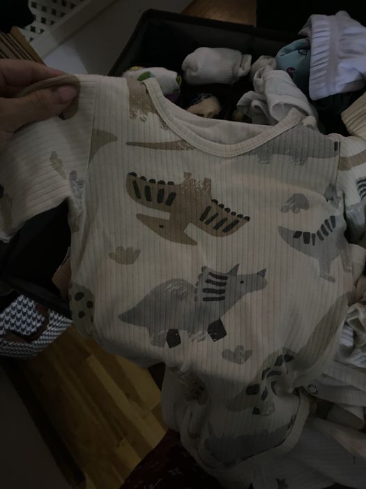 Теплые вещи для малыша до года