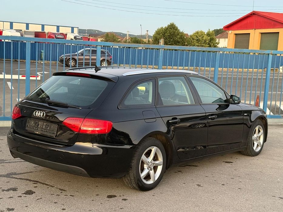 Audi A4 2011 2.0d b8