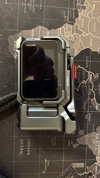 Продам insta360 ace pro 2