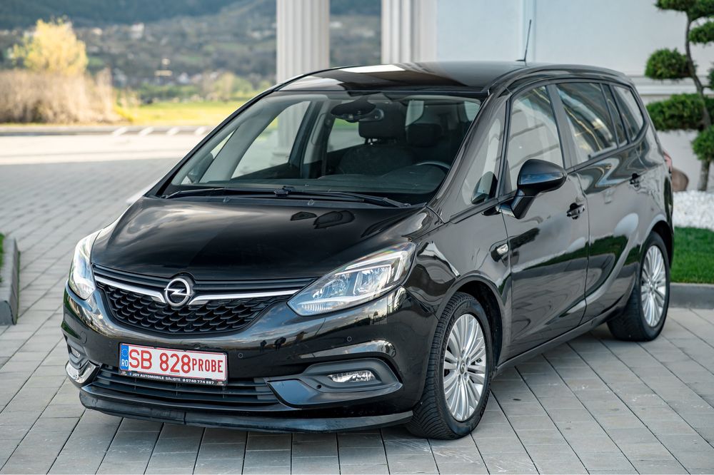 *Rate* Opel Zafira 1,4 Benzina 2018 *7 Locuri*