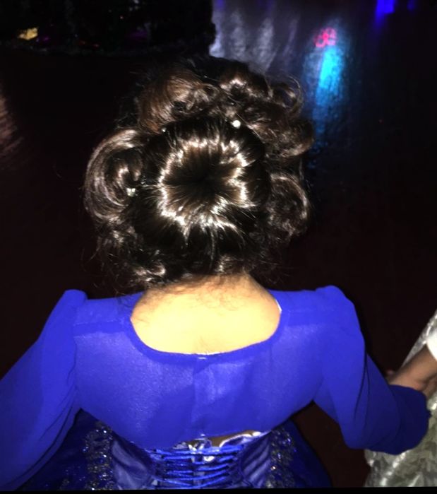 Нарядное платье для девочки 8-10 лет