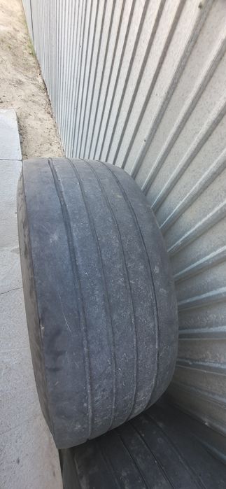 Покрышка для Фура