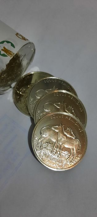 Монетки из ролла, 900 тг