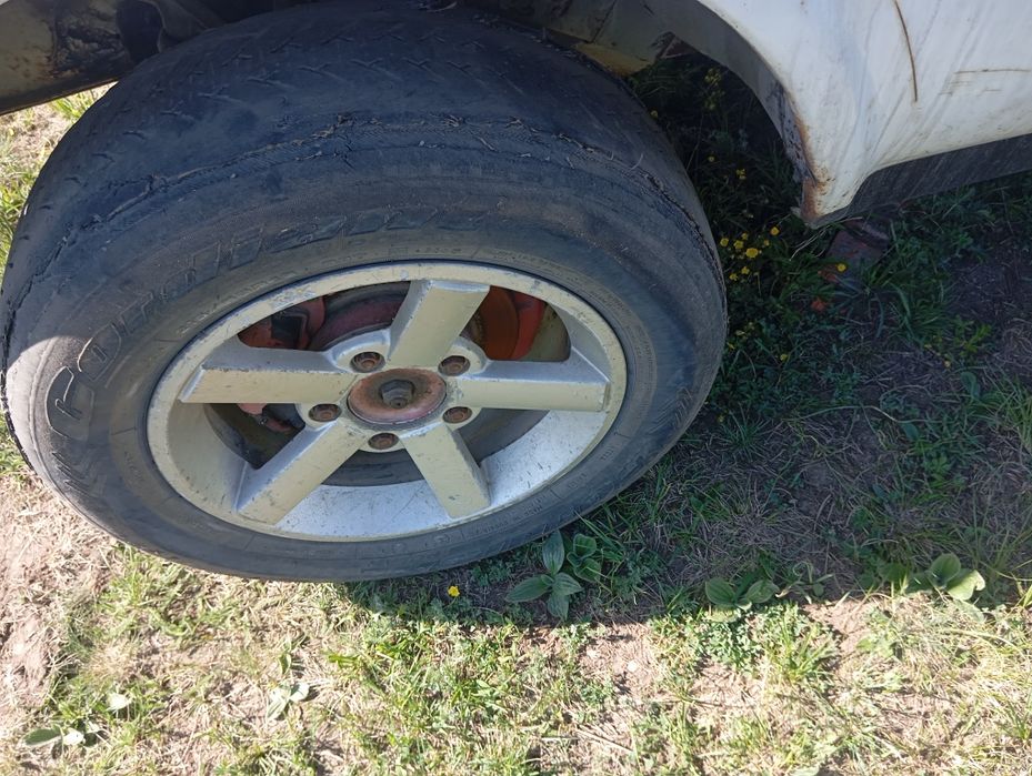 Продам колеса R16 нива