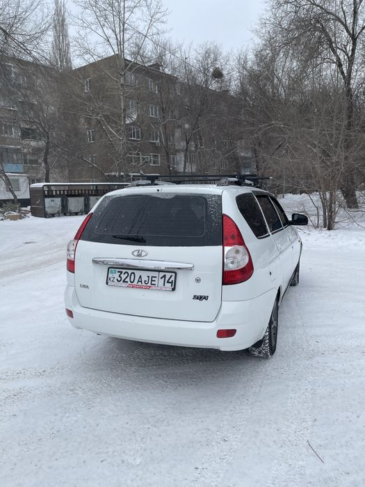 Лада Приора  2012г.в