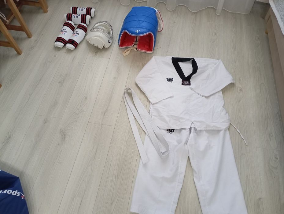 Кимоно для дзюдо и экипировка