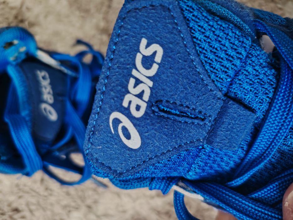Обувь Asics  для борьбы