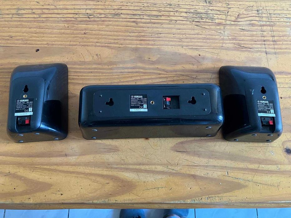 Boxe YAMAHA surround 2+1