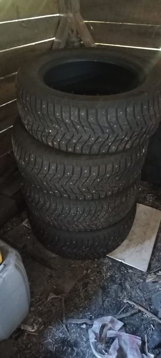 Зимняя резина 215/55/16