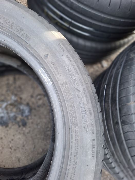 Vand 2 anvelope 225 50 17 michelin de vara bune dot 2020