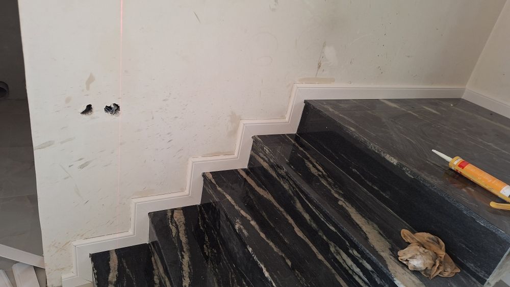 Amenajări interioare și exterioare